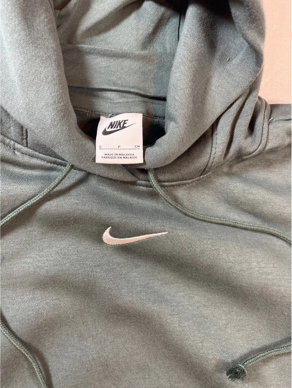 Nike Women’s Hoodie Size S